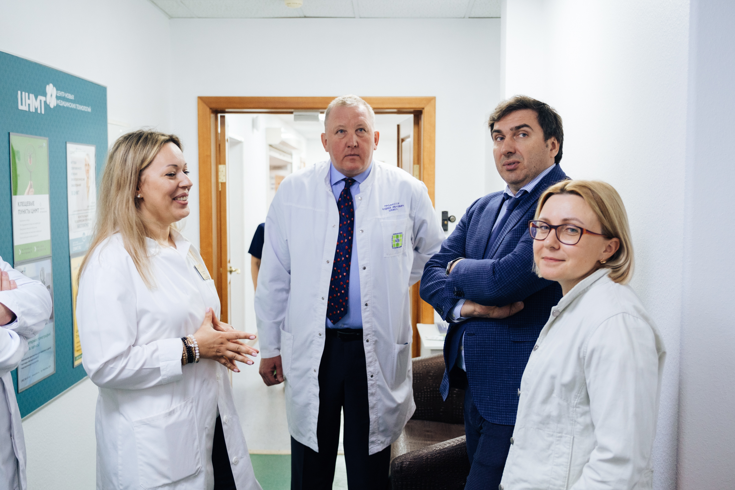 новосибирское здравоохранение. зам министра здравоохранения в новосибирске. главврач колывань. воробьев главный врач 20 поликлиники. новосибирское здравоохранение.